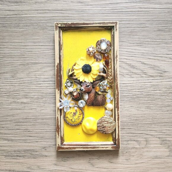 Vintage Moose Button Bead Art Hanging Wall Decor Handmade Artisan OOAK Rare - Picture 7 of 11